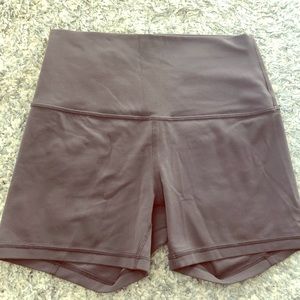 Lululemon align short